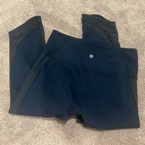 Lululemon crop leggings size 8